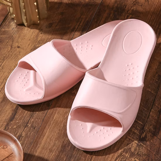 2023 Estate Bambini 'Bellissimi zoccoli cartoni animati Scarpe Sandali da spiaggia per bambini Scarpe Pantofole morbide per interni per bambini